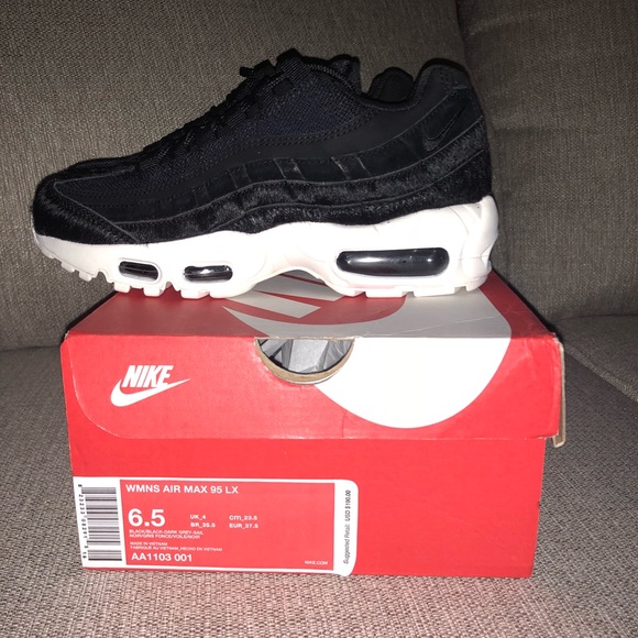 Nike Shoes - Women Air Max 95 LX